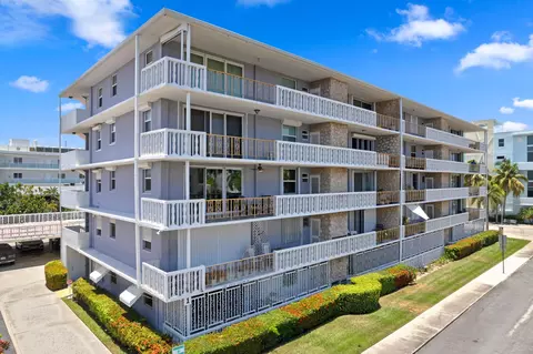 1 S Lakeside Dr #C1, Lake Worth, FL 33460