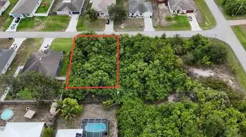 4656 SW Osborne St, Port Saint Lucie, FL 34953