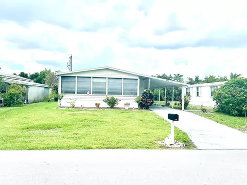 7370 SEagle Ave, Hobe Sound, FL 33455