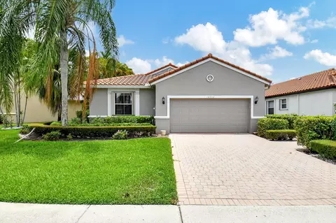 18653 Sea Turtle Ln, Boca Raton, FL 33498