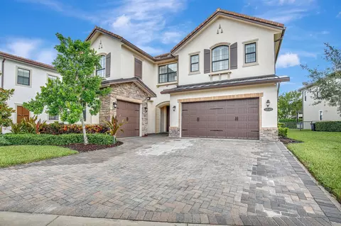 11540 Watercrest Cir E, Parkland, FL 33076