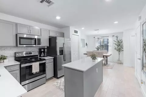 5031 Genove Pl, Riviera Beach, FL 33410