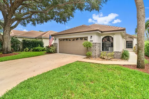 4340 Sherwood Forest Dr, Delray Beach, FL 33445