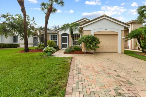 9056 Bay Point Cir, West Palm Beach, FL 33411
