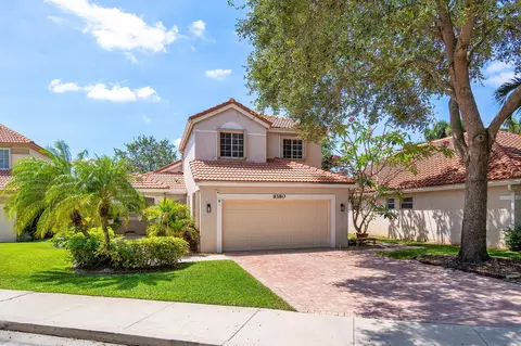 9380 Oak Grove Cir, Davie, FL 33328