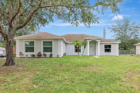 1901 SW Aguero St, Port Saint Lucie, FL 34953