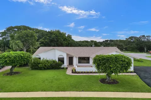 18201 104th Ter S, Boca Raton, FL 33498
