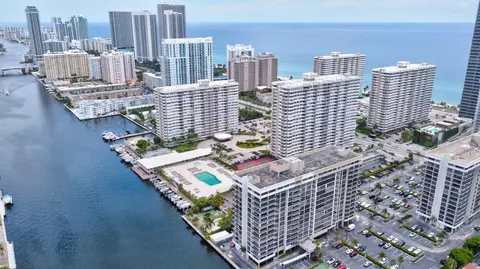 1985 S Ocean Dr #11E, Hallandale Beach, FL 33009
