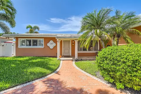 2118 NE 57th St, Fort Lauderdale, FL 33308