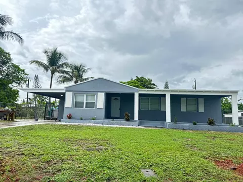123 NW 5th Ct, Boynton Beach, FL 33435