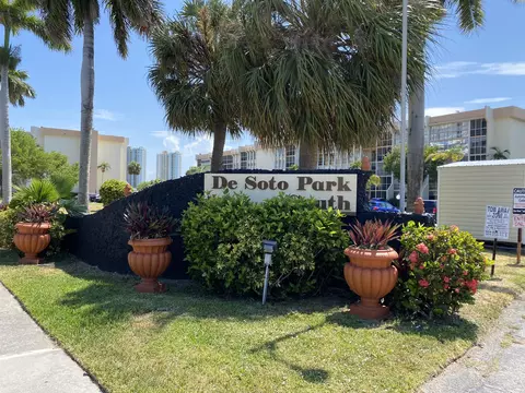 851 Three Islands Blvd #404, Hallandale Beach, FL 33009