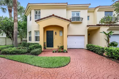 2998 Deer Creek Country Club Blvd, Deerfield Beach, FL 33442