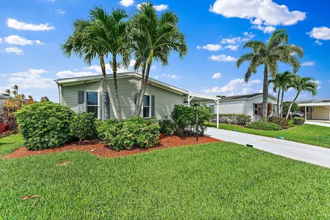 3432 Feriwinkle Ct, Port Saint Lucie, FL 34952