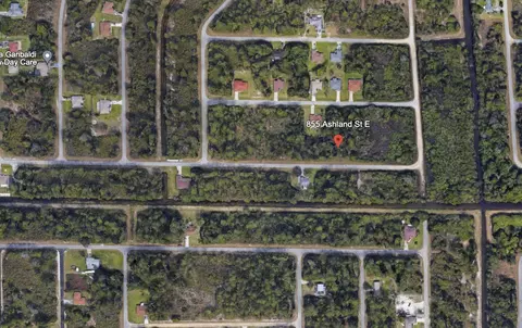 855 Ashland St E, Lehigh Acres, FL 33974