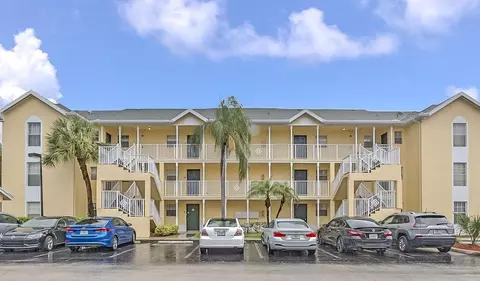 6284 La Costa Dr #E, Boca Raton, FL 33433