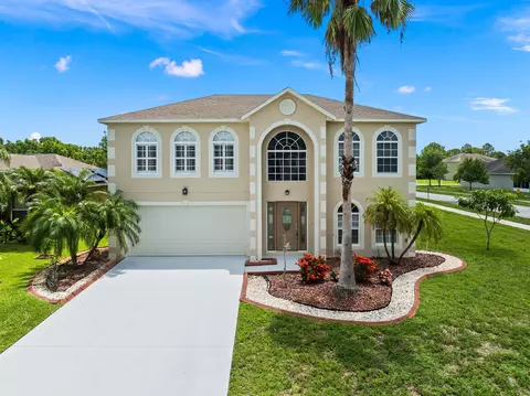 5099 NW Fiddle Leaf Ct, Port Saint Lucie, FL 34986