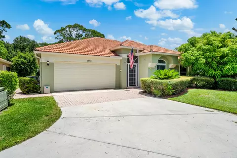 3023 Casa Rio Ct, Riviera Beach, FL 33418