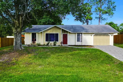 1761 SW Anderson St, Port Saint Lucie, FL 34953