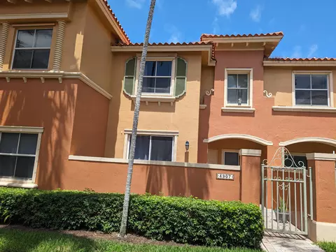 4907 Spinnaker Dr #4807, Fort Lauderdale, FL 33312