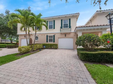 479 Capistrano Dr #479, Palm Beach Gardens, FL 33410