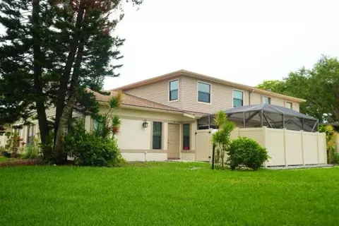 4403 Willow Pond Rd #B, West Palm Beach, FL 33417