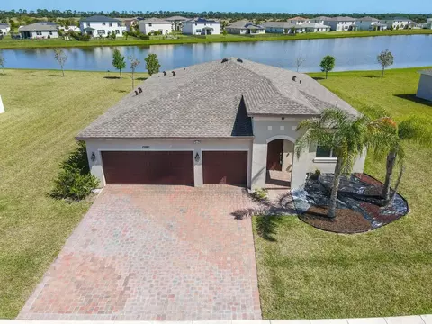 12881 NW Copper Creek Dr, Port Saint Lucie, FL 34987