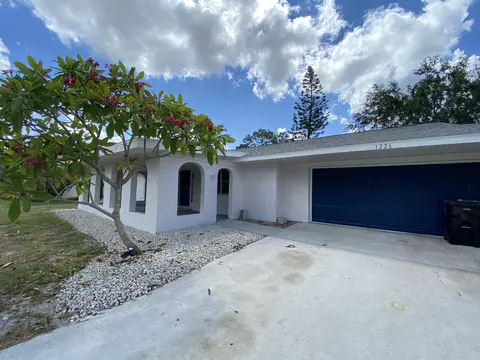 1226 SE Palm Beach Rd, Port Saint Lucie, FL 34953