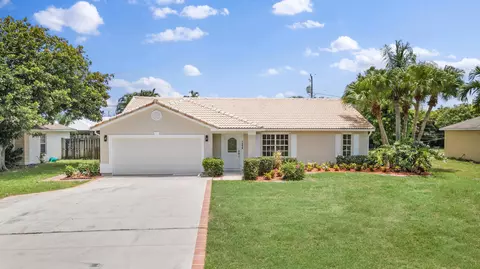 2698 SE Walton Rd, Port Saint Lucie, FL 34952