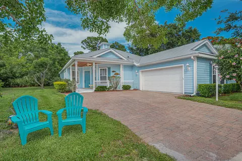 461 NE Bluefish Pt, Port Saint Lucie, FL 34983