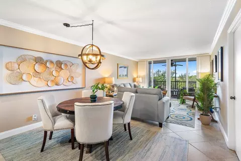 22 Royal Palm Way UNIT 402, Boca Raton, FL 33432