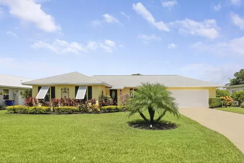18312 SEagle Ln, Tequesta, FL 33469