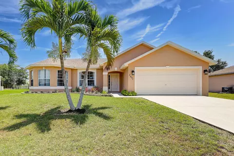 2051 SEllington Ter, Port Saint Lucie, FL 34952