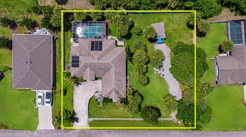 138 Midvale Ter, Sebastian, FL 32958