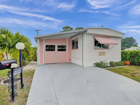 14540 Glenview Dr, Delray Beach, FL 33445
