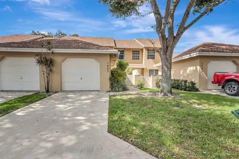 1403 Maplewood Dr, Greenacres, FL 33415