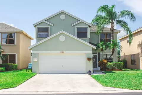 5765 Northpointe Ln, Boynton Beach, FL 33437