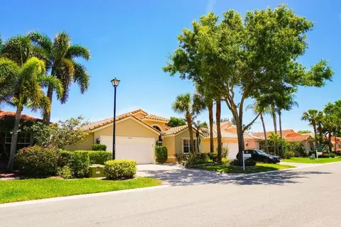 11752 Grove Ridge Ln, Boynton Beach, FL 33437