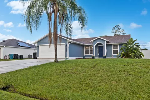 2243 SE Haddon St, Port Saint Lucie, FL 34984