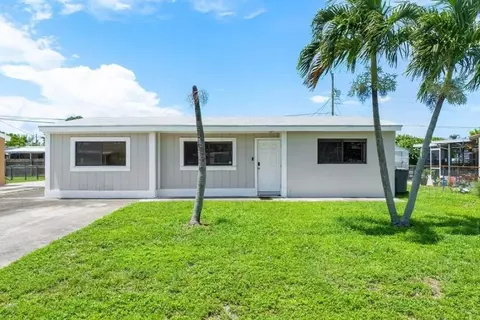 4219 Winchester Ln, West Palm Beach, FL 33406