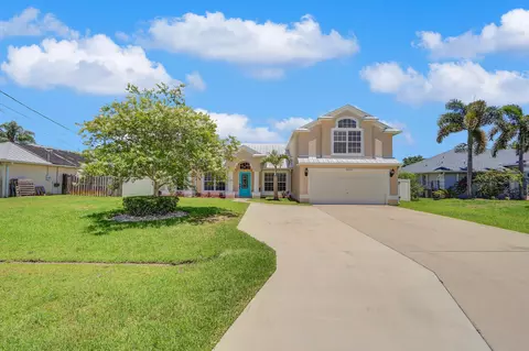 5255 NW Gamma St, Port Saint Lucie, FL 34986