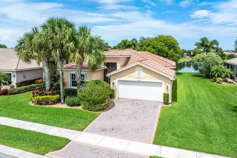 10795 Redlake Isle, Boynton Beach, FL 33473