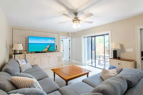 3630 Silver Lace Ln #27, Boynton Beach, FL 33436