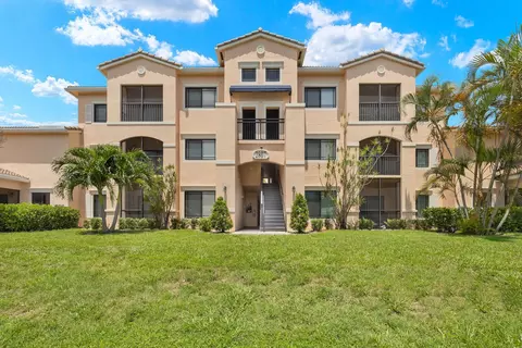 2807 Veronia Dr #301, Palm Beach Gardens, FL 33410