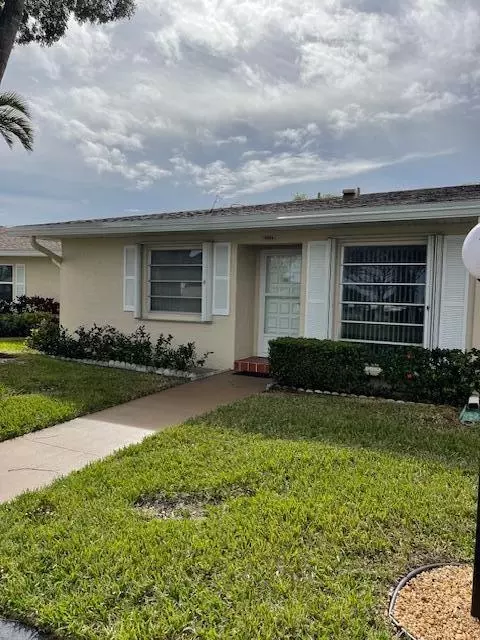 8854 Belle Aire Dr, Boca Raton, FL 33433