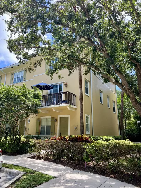 102 Jesup Ln, Jupiter, FL 33458