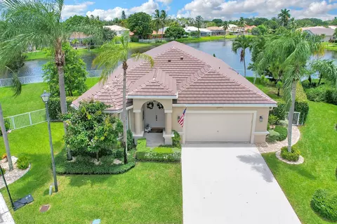 4981 Swans Ln, Coconut Creek, FL 33073