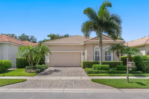 120 Casa Grande Ct, Palm Beach Gardens, FL 33418