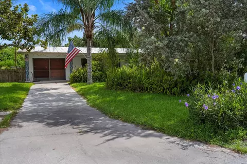 2279 NW Sunset Blvd, Jensen Beach, FL 34957