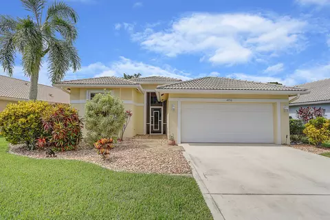 4950 SE Devenwood Way, Stuart, FL 34997