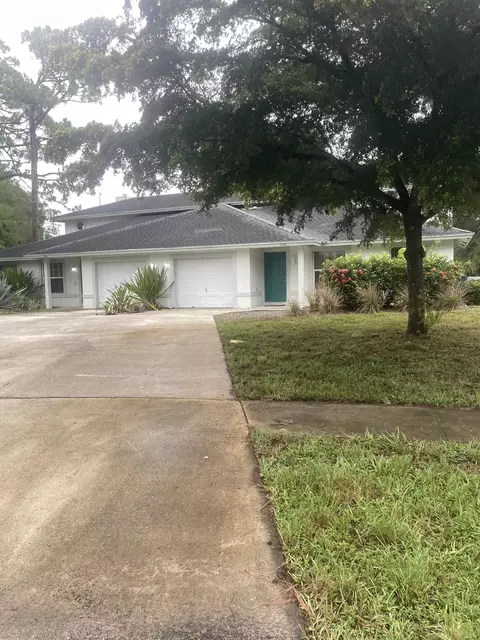 1056 Staghorn St, Wellington, FL 33414